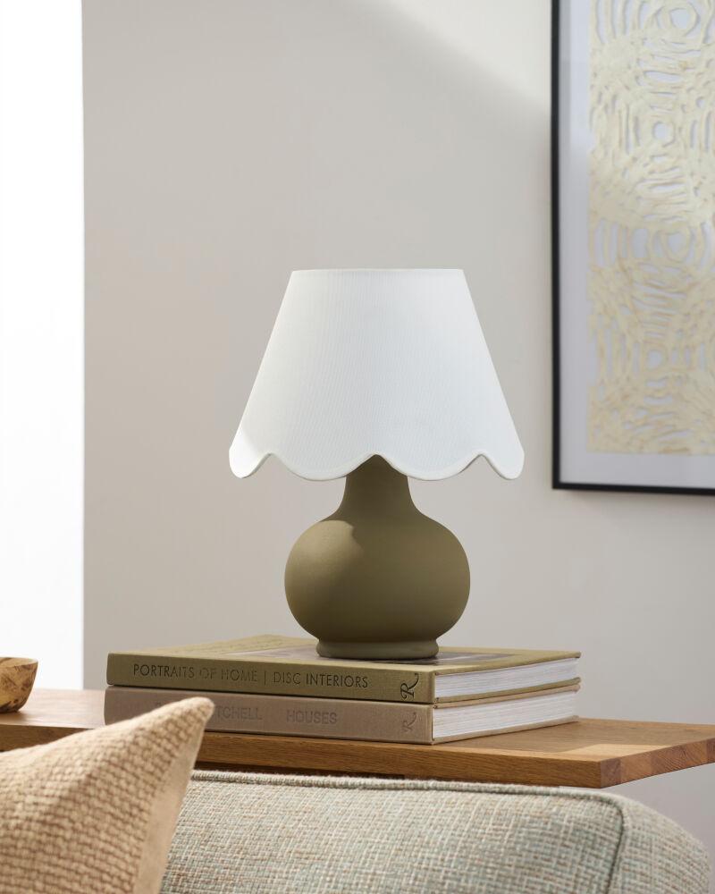 Livabliss Stella Diminuta STD-068 13"H x 8"W x 8"D Table Lighting