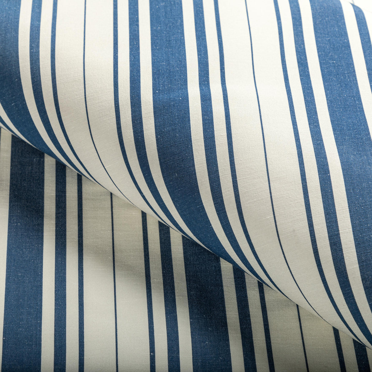 Lee Jofa BALDWIN STRIPE NAVY Fabric