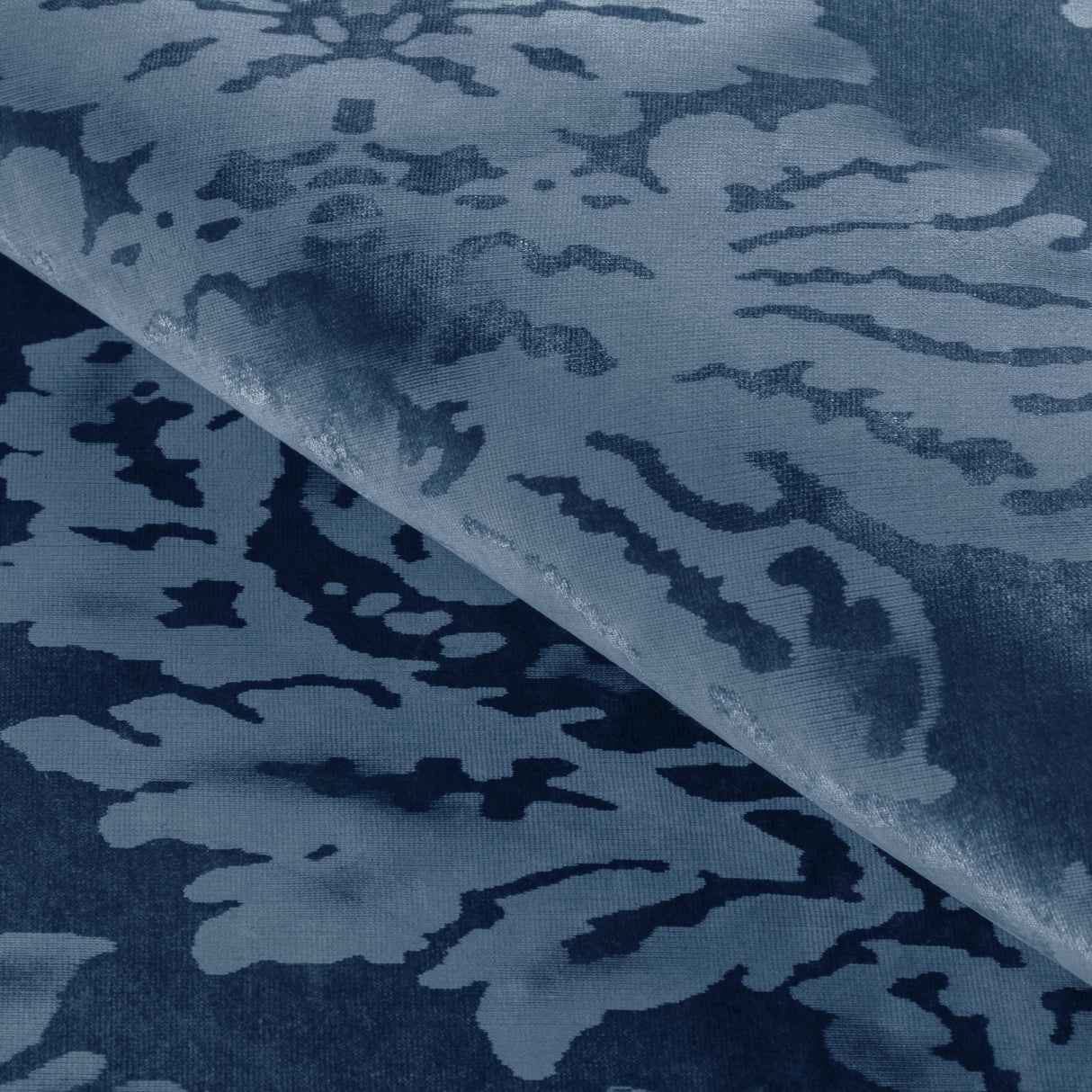 Lee Jofa PARHAM VELVET AZURE Upholstery Fabric