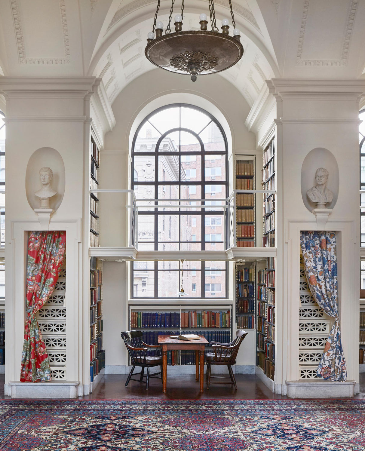 Lee Jofa HAZELWOOD PRINT INDIGO Fabric