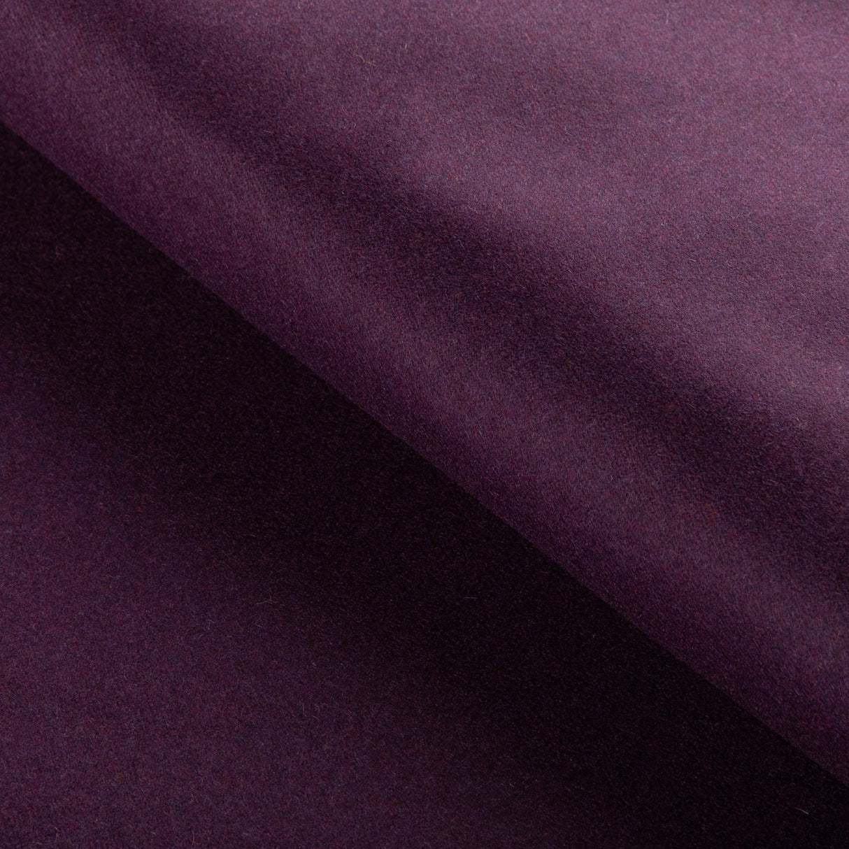 Kravet JEFFERSON WOOL BLACKBERRY Upholstery Fabric