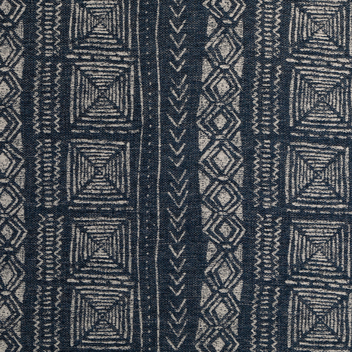 Kravet DESIGN 37136 50 Upholstery Fabric