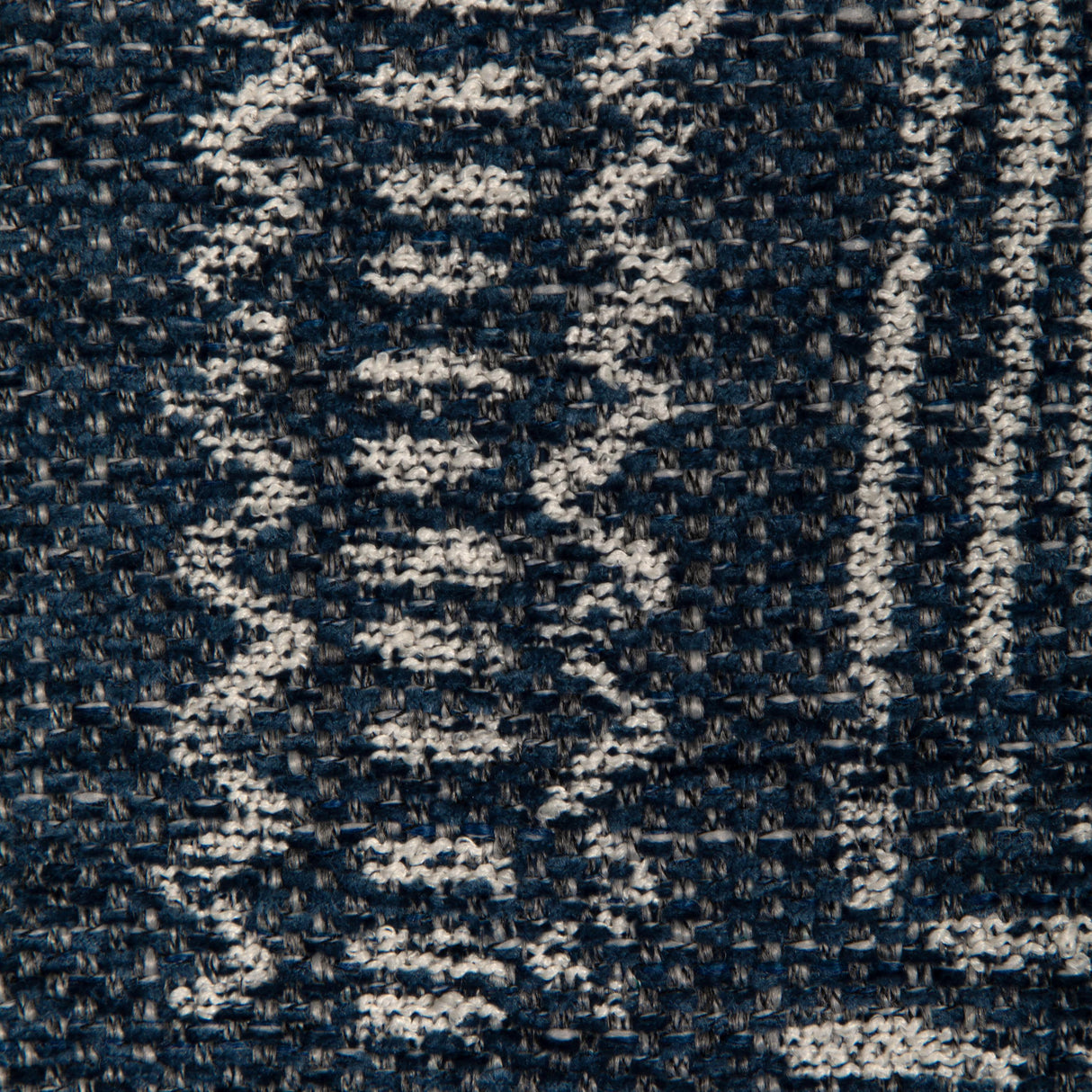 Kravet DESIGN 37136 50 Upholstery Fabric