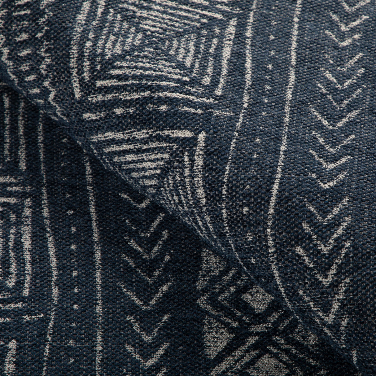 Kravet DESIGN 37136 50 Upholstery Fabric
