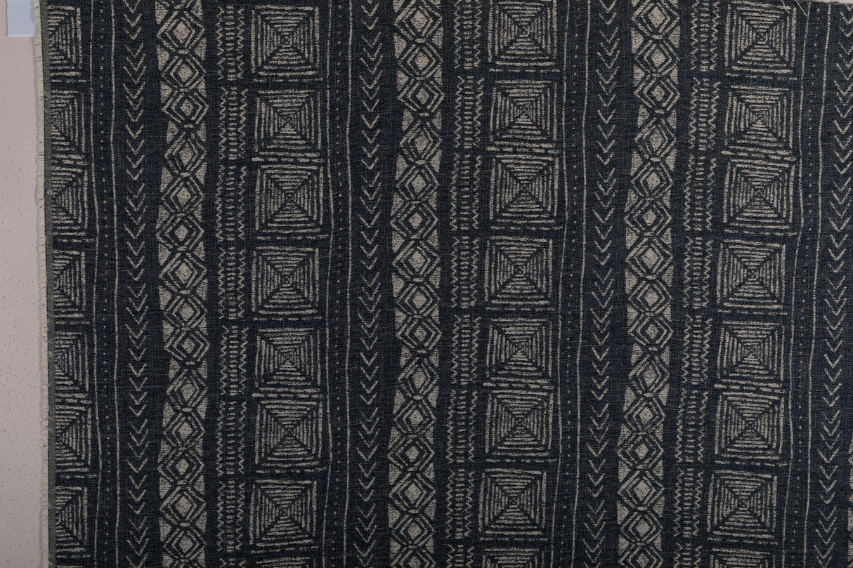 Kravet DESIGN 37136 50 Upholstery Fabric