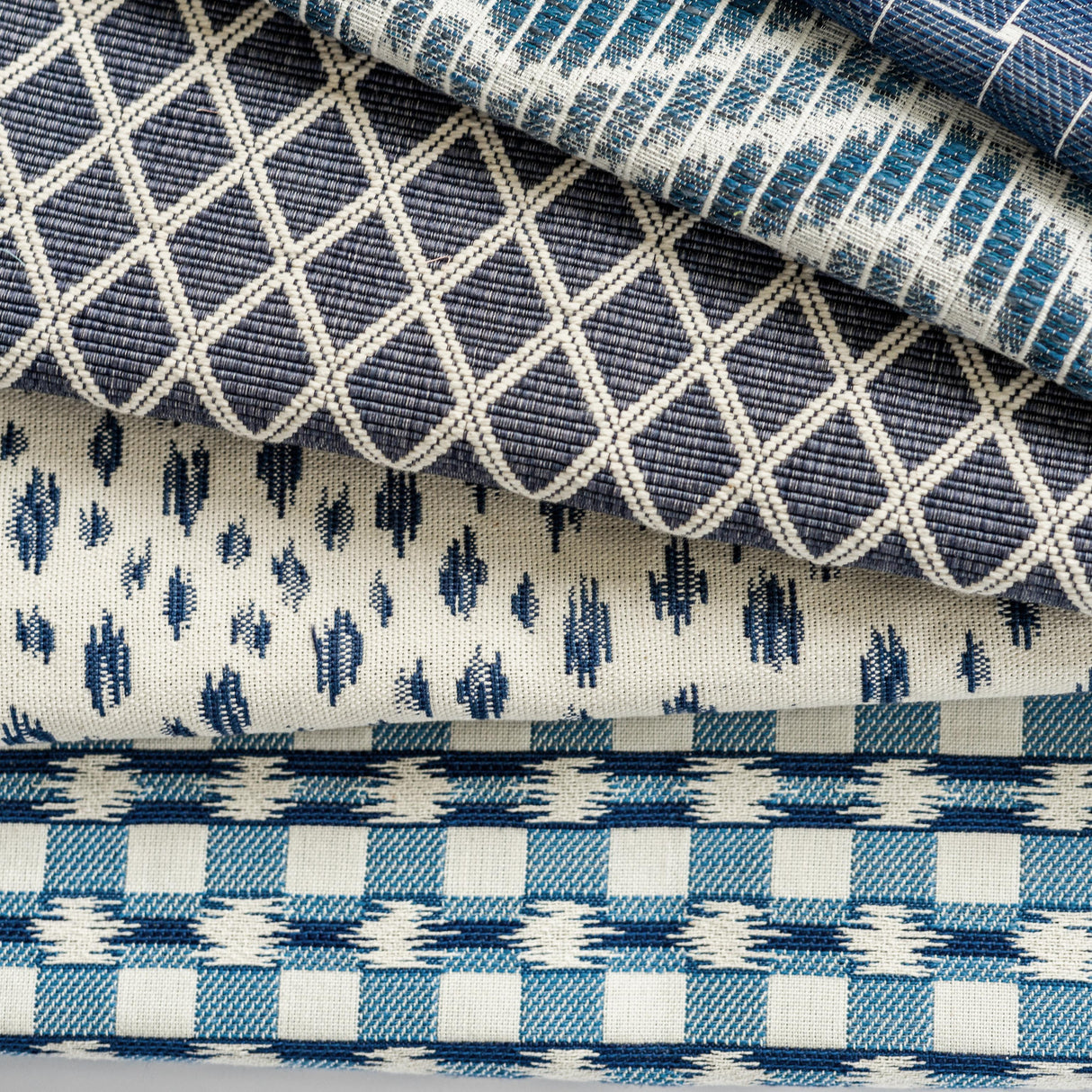 Brunschwig & Fils HONFLEUR WOVEN NAVY Upholstery Fabric