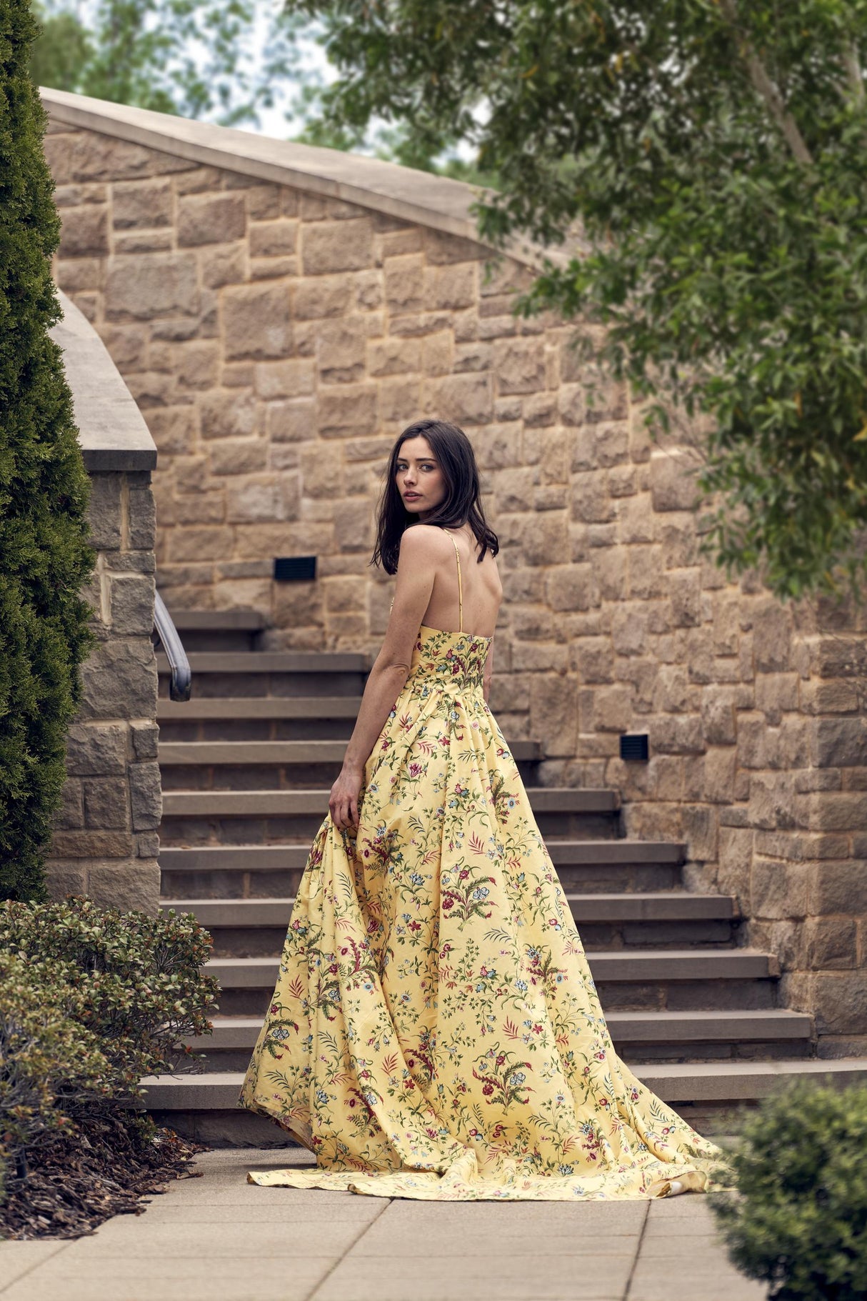 Brunschwig & Fils CHANCAY PRINT SUN/LEAF Fabric