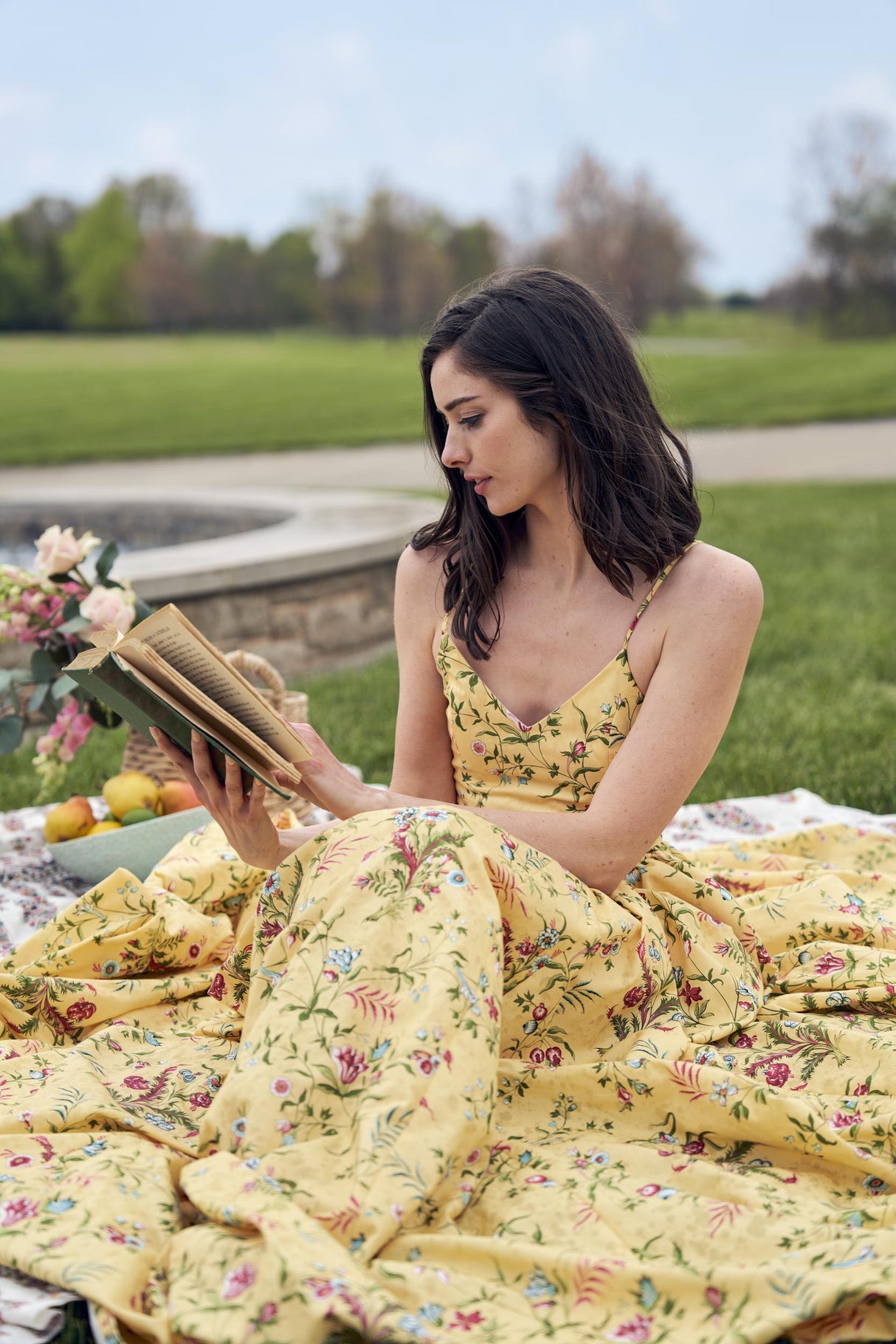 Brunschwig & Fils CHANCAY PRINT SUN/LEAF Fabric