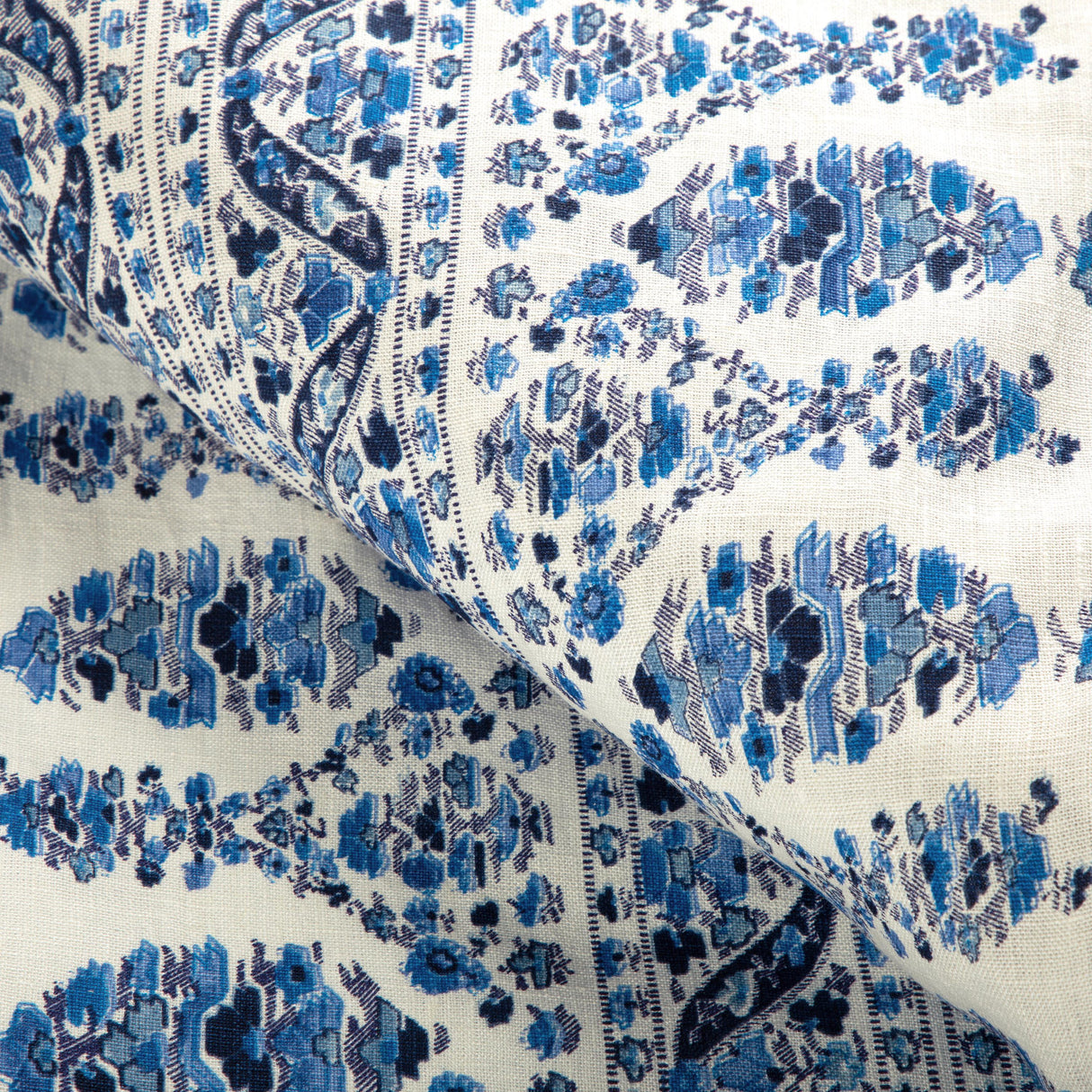 Brunschwig & Fils VISAN PRINT NAVY/SKY Fabric