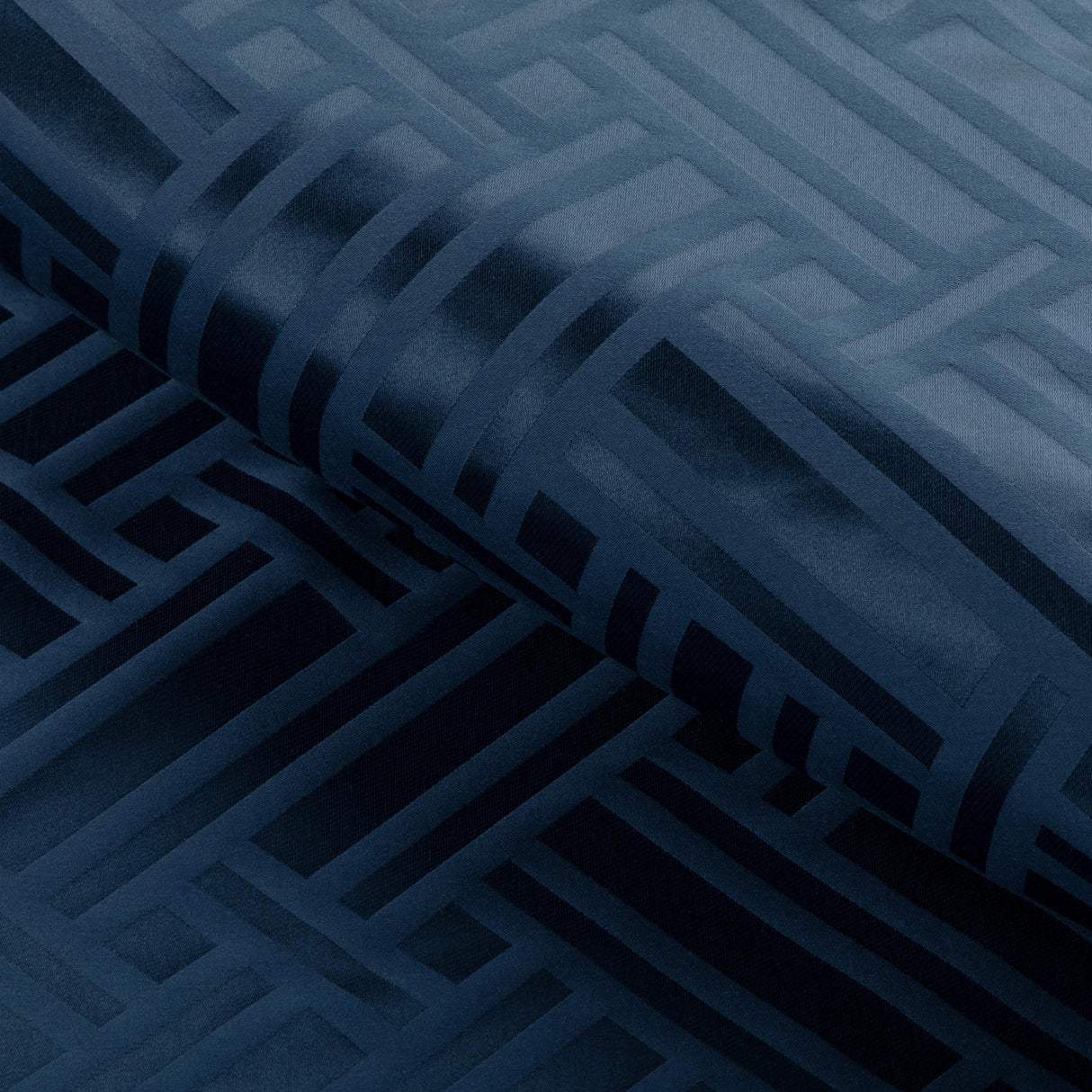 Brunschwig & Fils MARTEL WEAVE NAVY Fabric