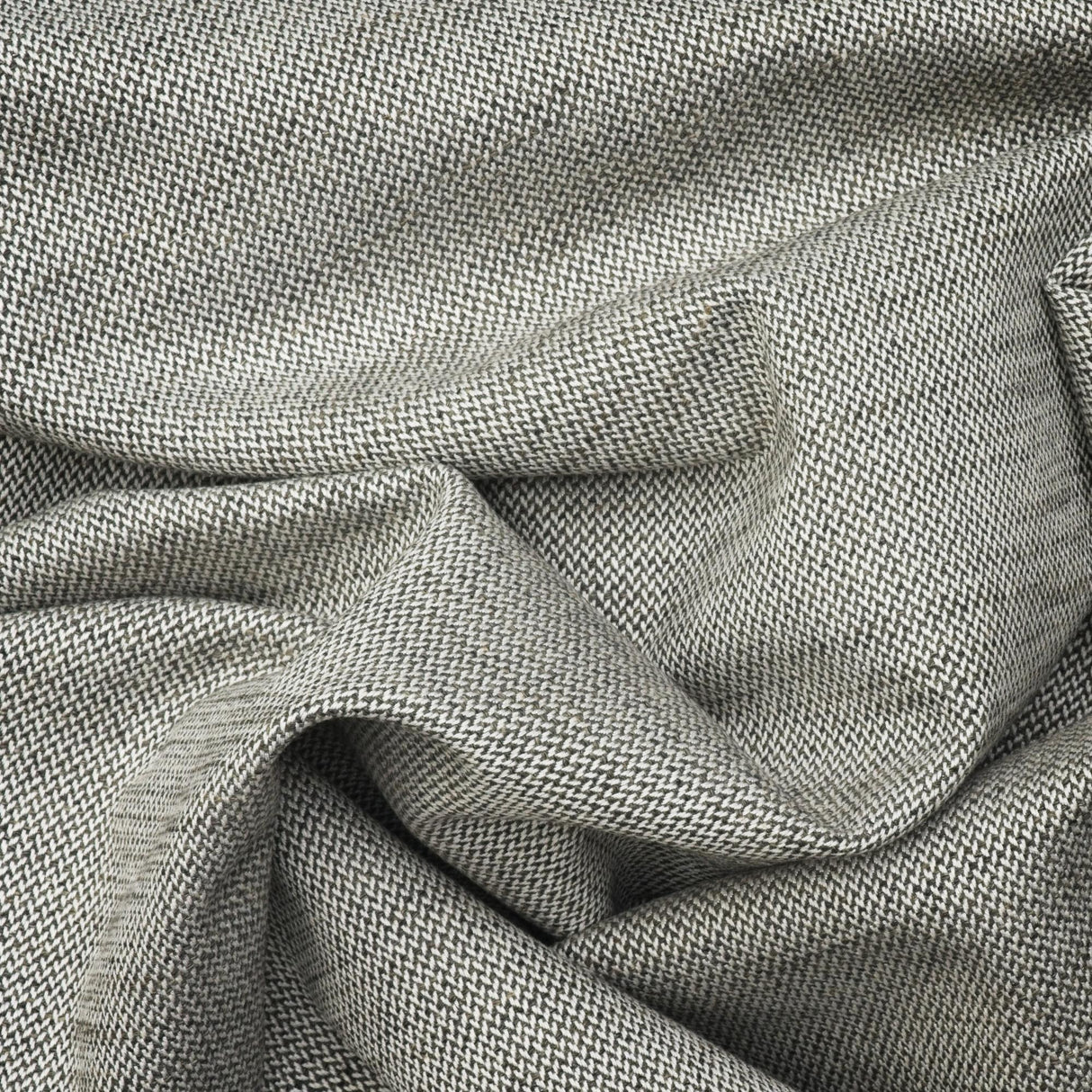 Andrew Martin ROWBOAT THUNDER Upholstery Fabric