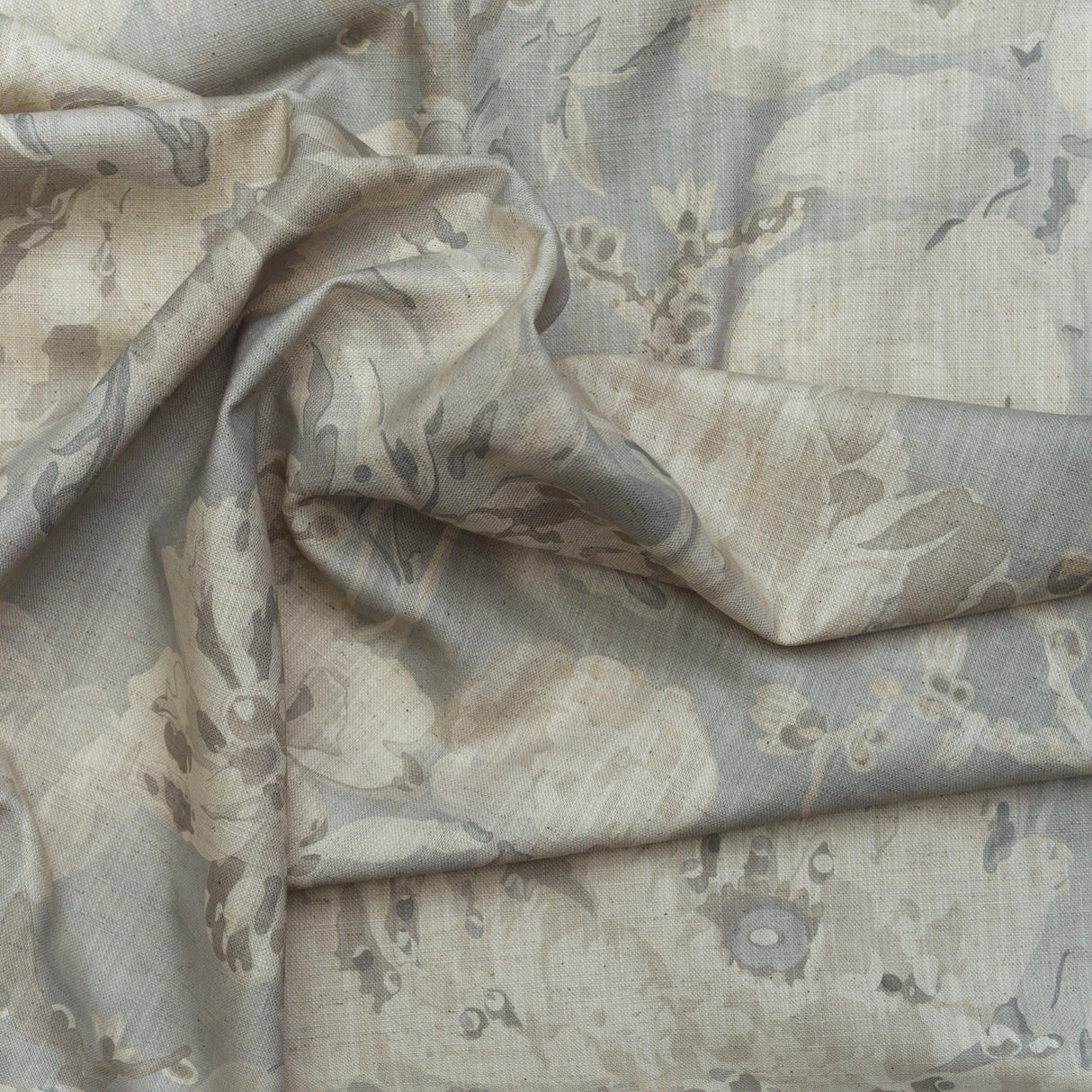 Andrew Martin PEONY CLOUD Fabric