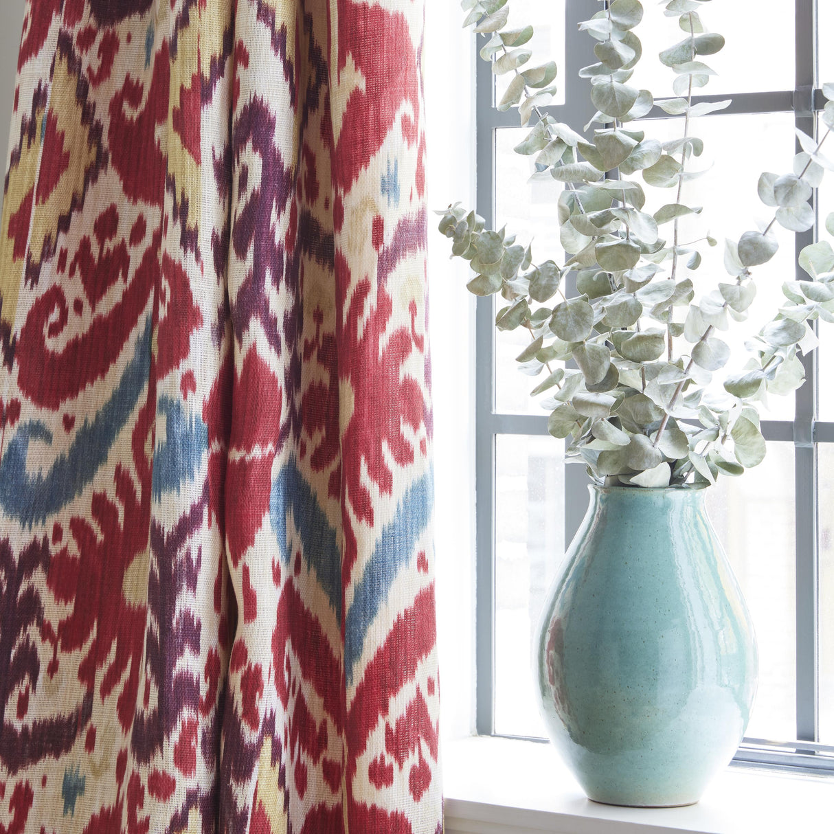 Lee Jofa KAMARA RED Fabric