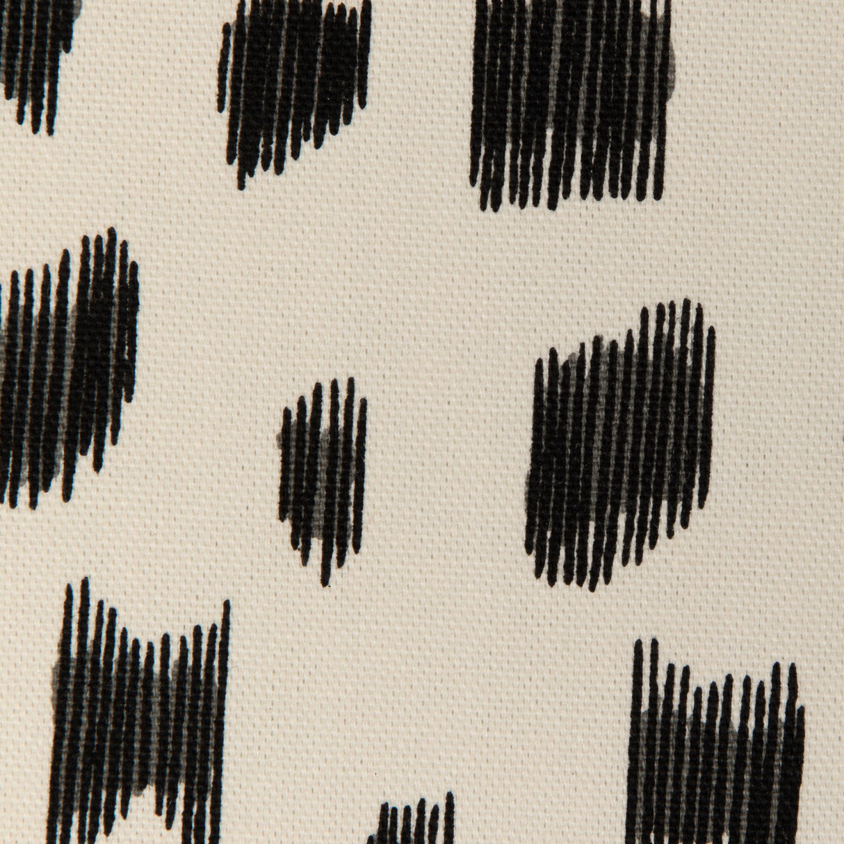 Brunschwig & Fils LES TOUCHES COTTON PRINT BLACK Fabric