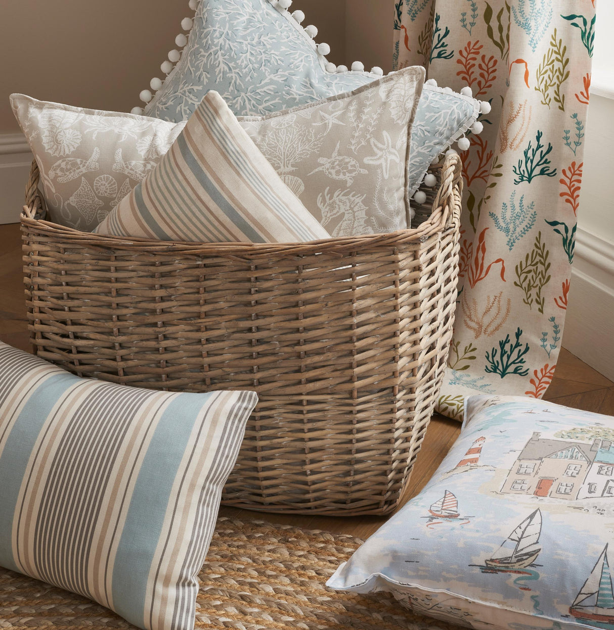 Clarke & Clarke AQUARIUM NATURAL Fabric