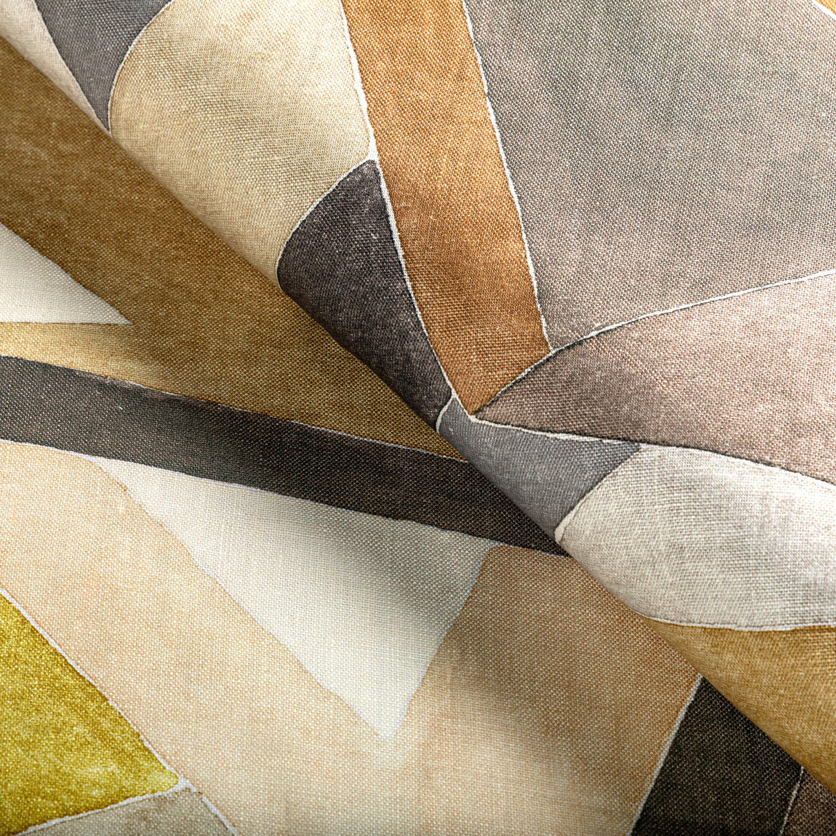 Lee Jofa ROULADE PRINT CITRON/STONE Fabric