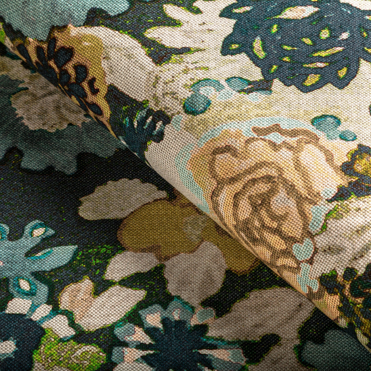 Lee Jofa ARIOSO PRINT MARINE/CITRON Fabric