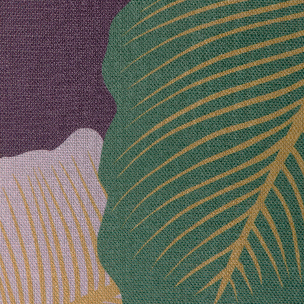 Kravet ISLA ROYAL BERRY Fabric