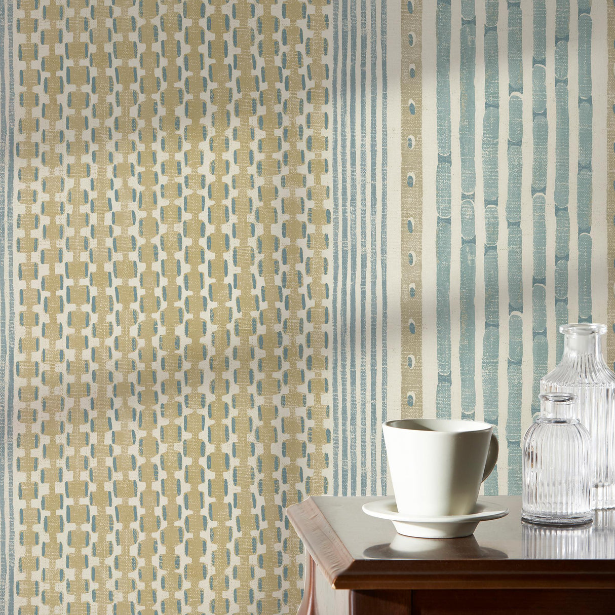 Kravet RITA STRIPE 11 Wallpaper