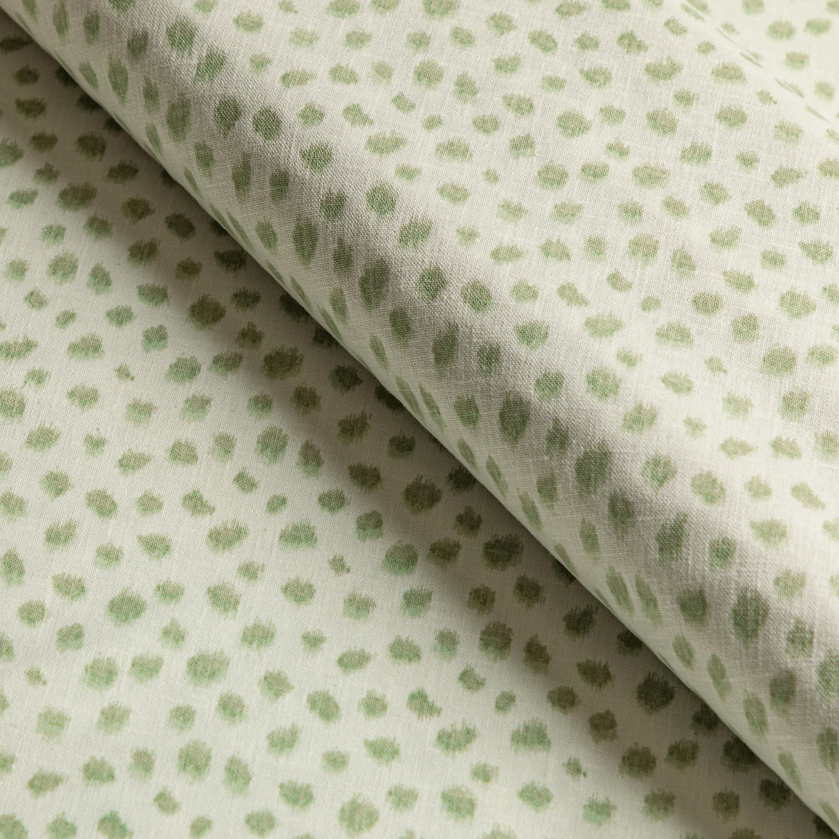 Kravet BASICS JUNGLEIKAT 30 Fabric