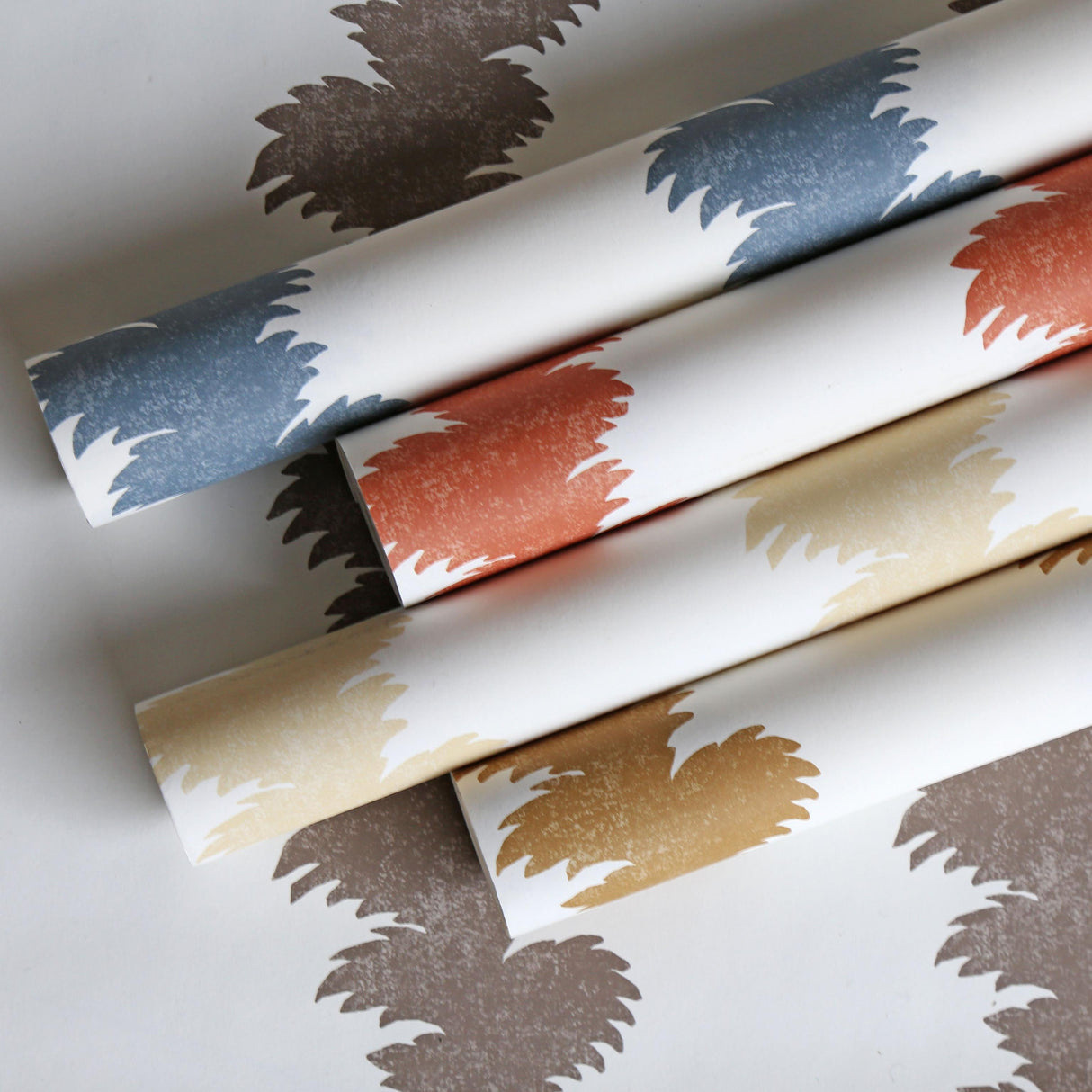 Lee Jofa PALMYRA WP VANILLA Wallpaper