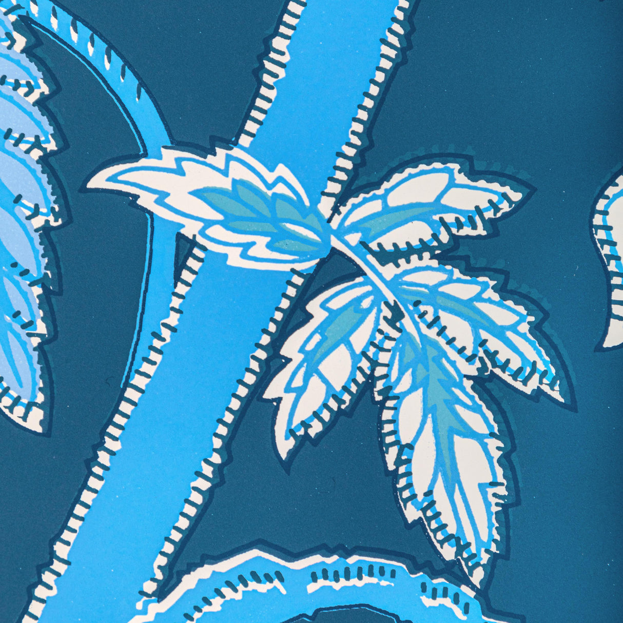 Brunschwig & Fils SEYCHELLES NAVY Wallpaper