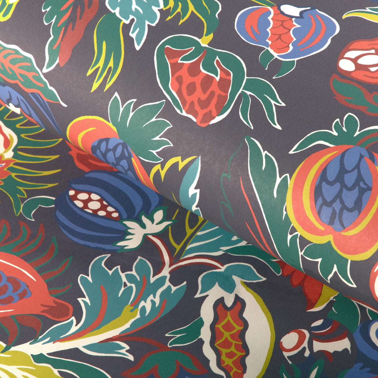 Brunschwig & Fils VILLARS INDIGO Wallpaper