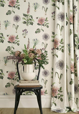 Clarke & Clarke ROSERAIE SUMMER WP Wallpaper