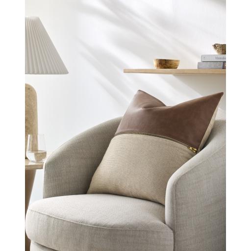 Surya San Marco GASN-004 20"H x 20"W Pillow Kit