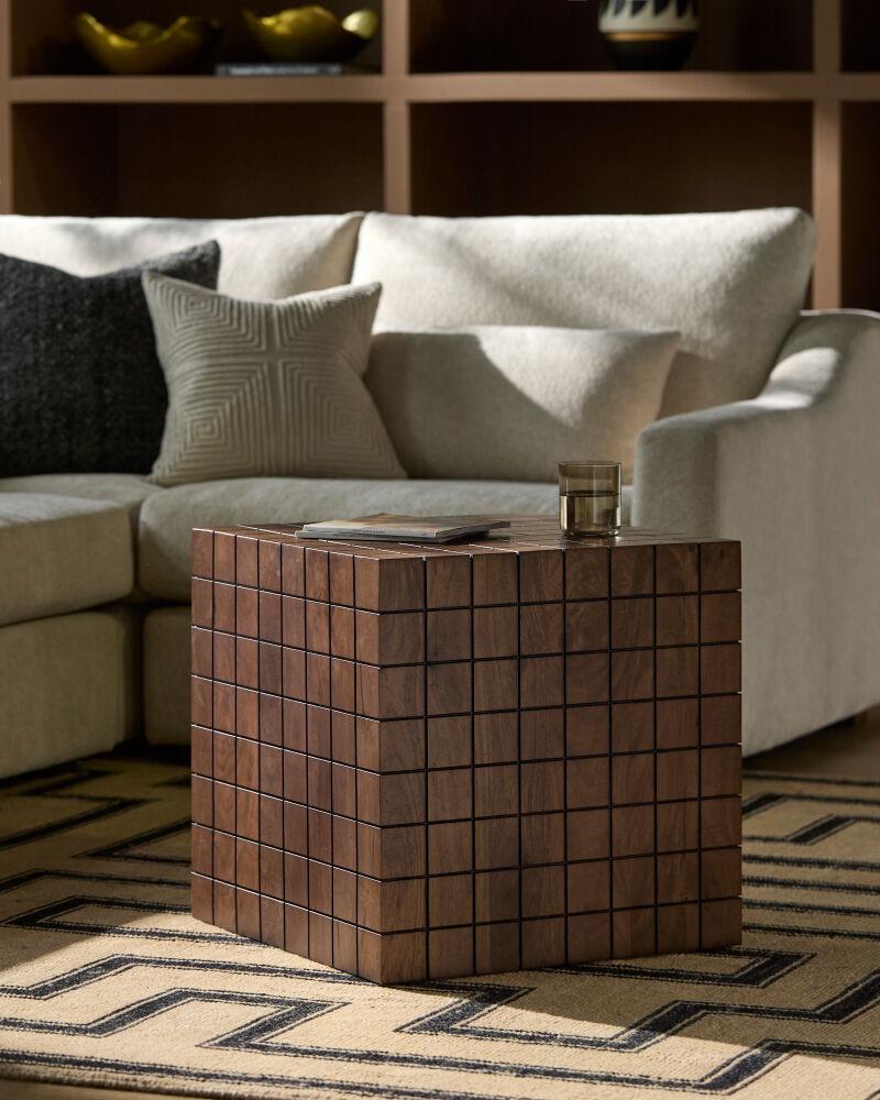 Surya Geldrey GLDY-001 20"H x 20"W x 20"D Accent Table