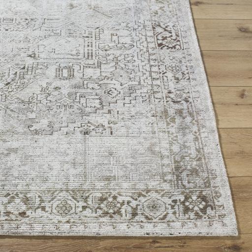 Surya Unique UNQ-2321 5' x 7'6" Rug