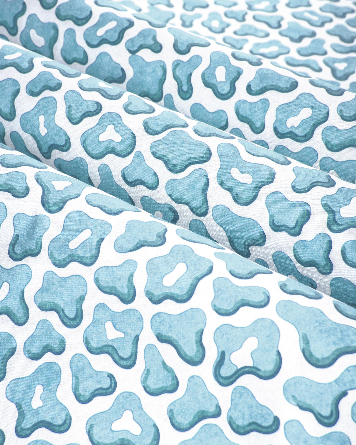 Brunschwig & Fils GUEPARD PRINT AQUA Fabric