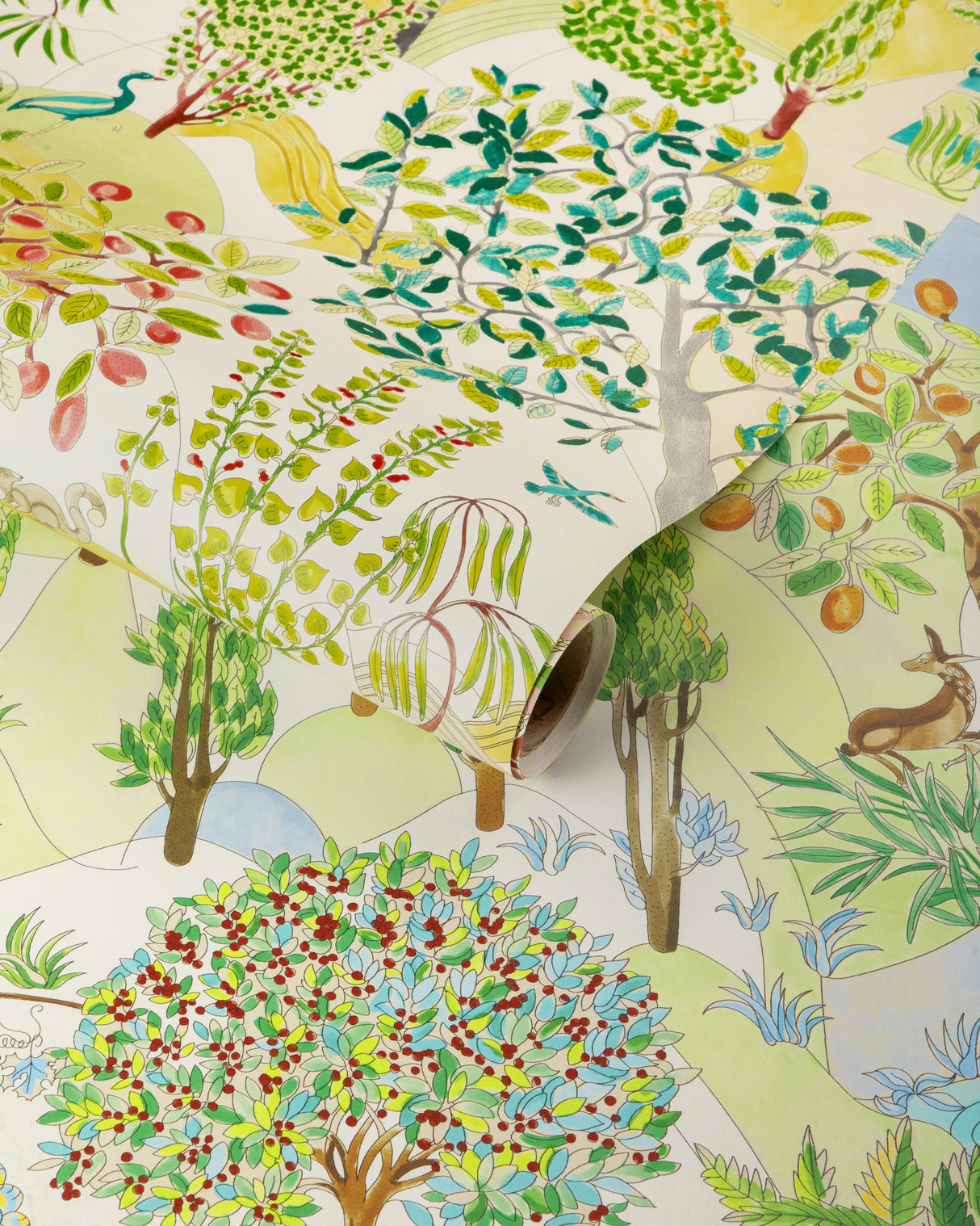 Brunschwig & Fils FOLKLORE MEADOW Wallpaper