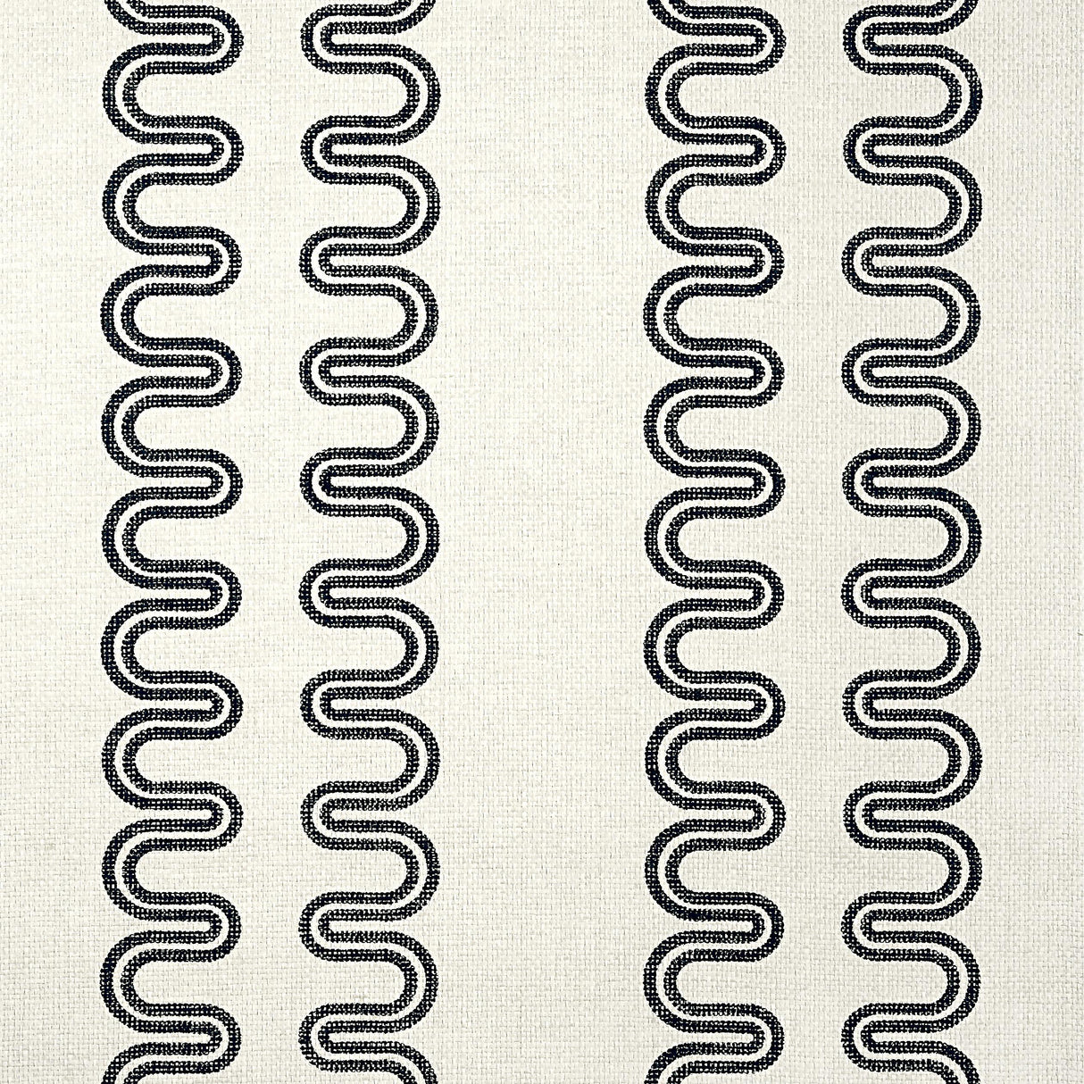 Anna French Herriot Way Black On Flax Wallpaper