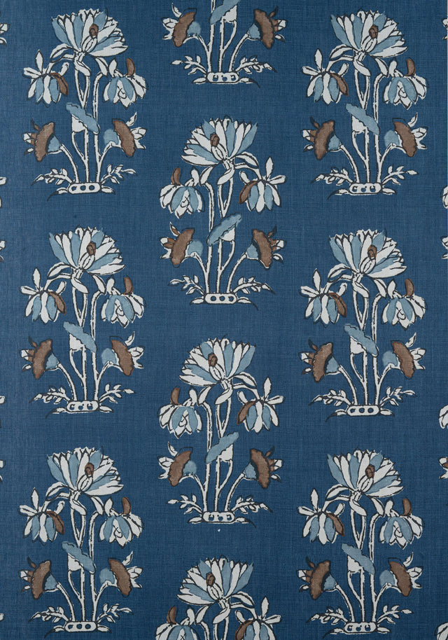 Thibaut LILY FLOWER Navy Fabric