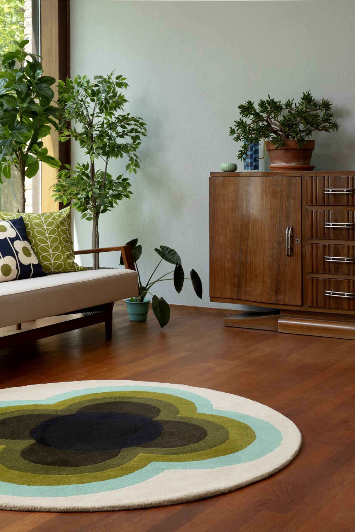 Brink & Campman Sunflower OR  Olive 0' x 0' Rug