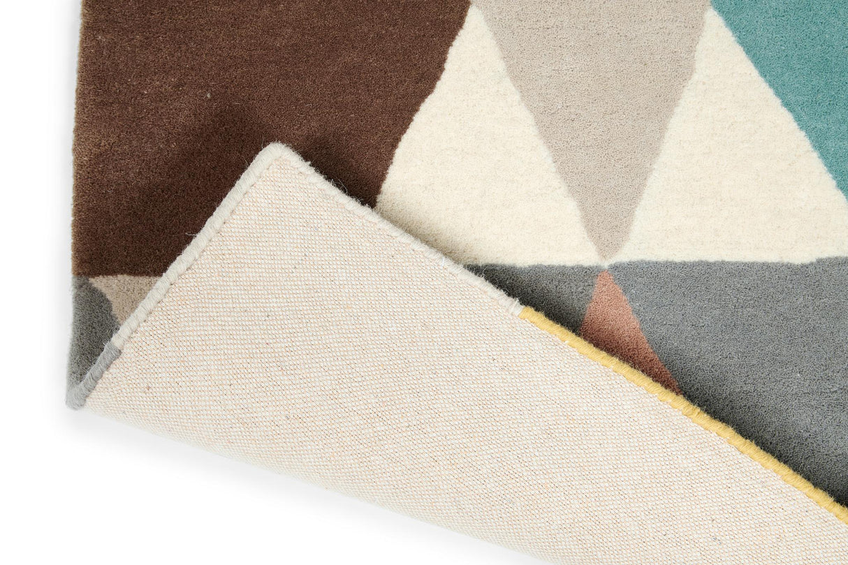 Brink & Campman Estella Vases 4'7 x 6'7 Rug