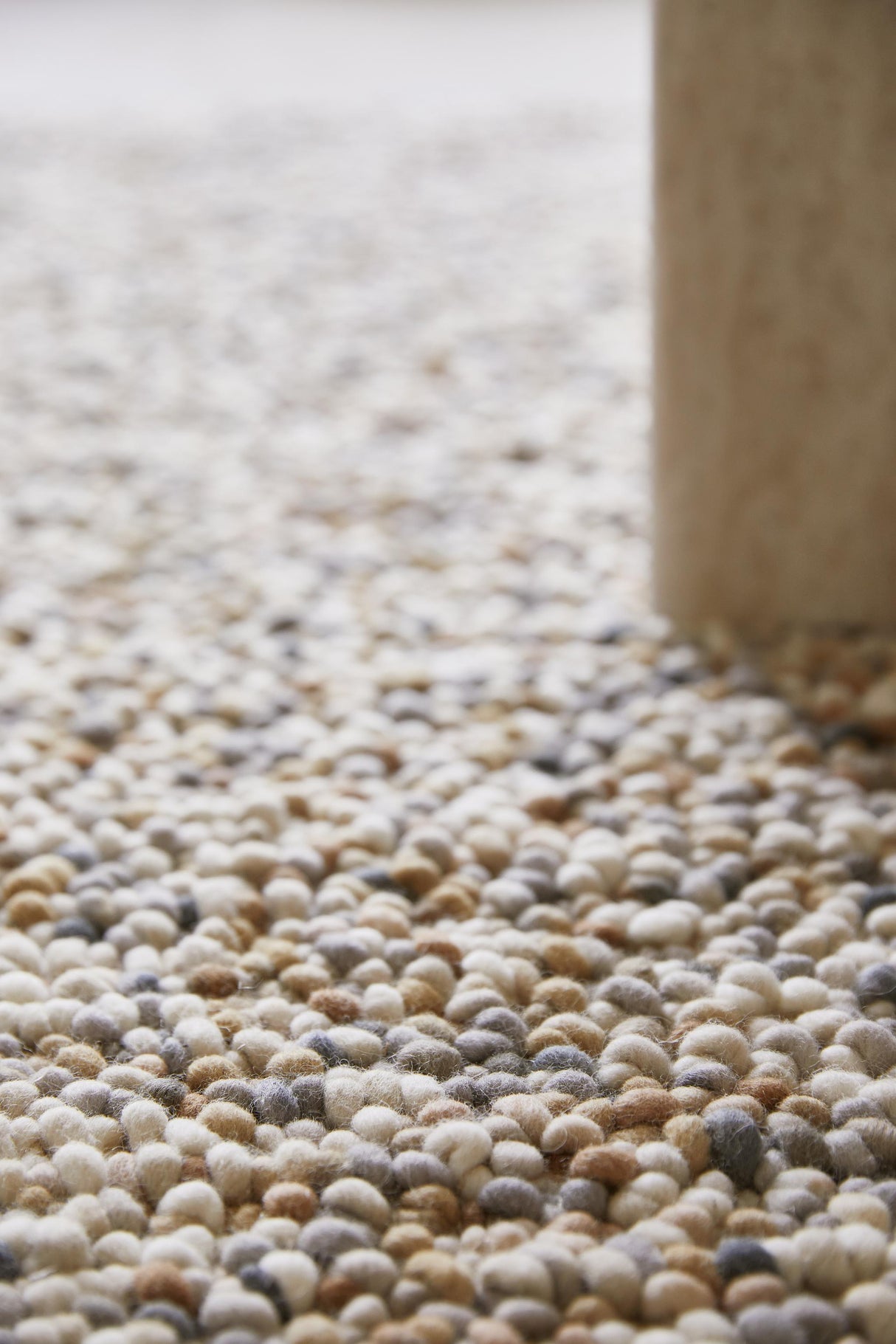 Brink & Campman Pebble Natural 4'7 x 6'7 Rug