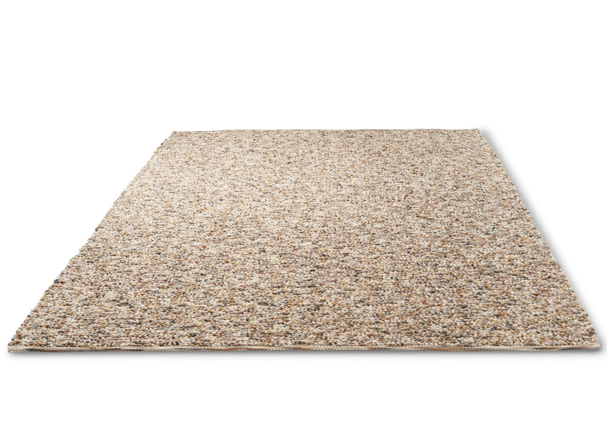 Brink & Campman Pebble Natural 5'7 x 7'10 Rug