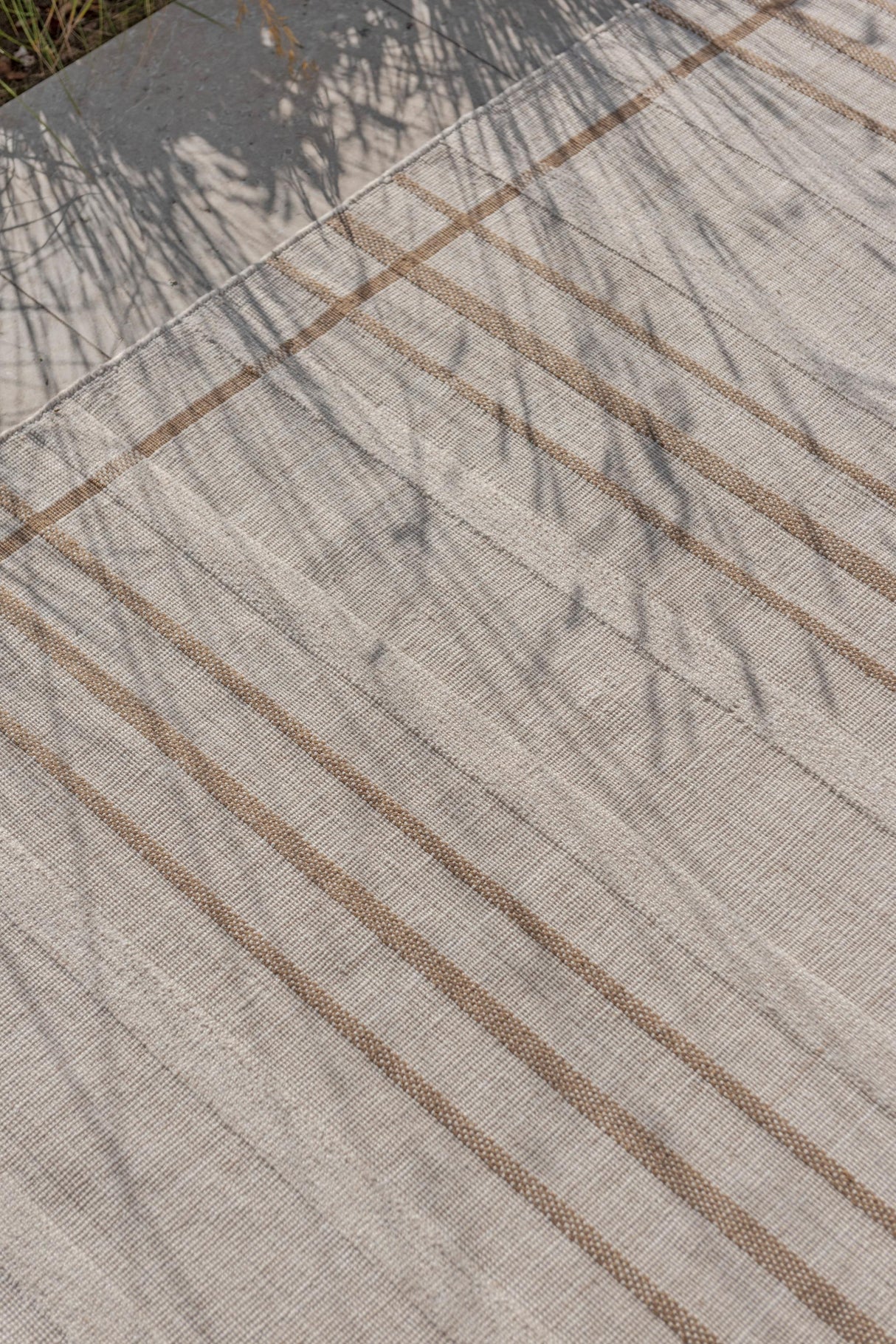 Brink & Campman Zona Sesame Line 6'7 x 9'2 Rug