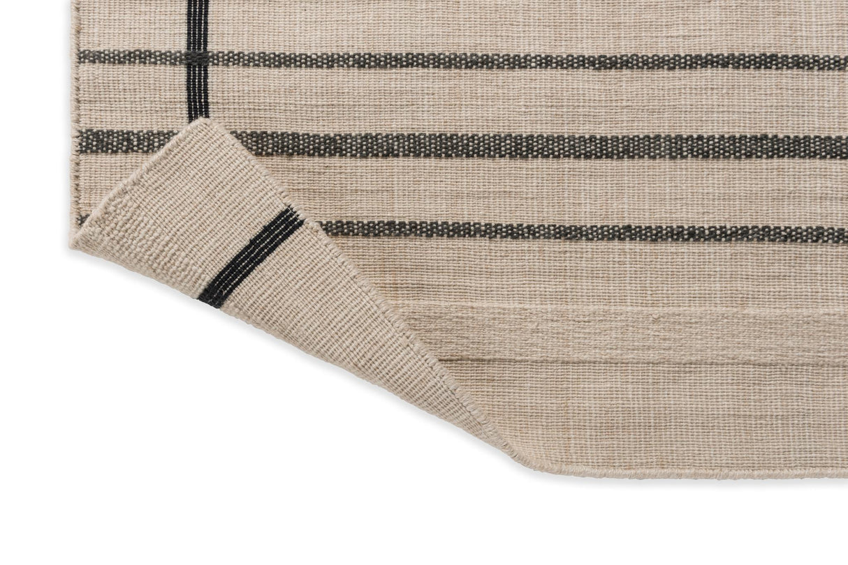 Brink & Campman Zona Charcoal Line 6'7 x 9'2 Rug