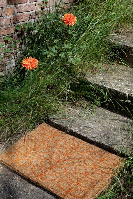 Brink & Campman Orla Kiely OR Linear Stem Tomato 0' x 0' Rug