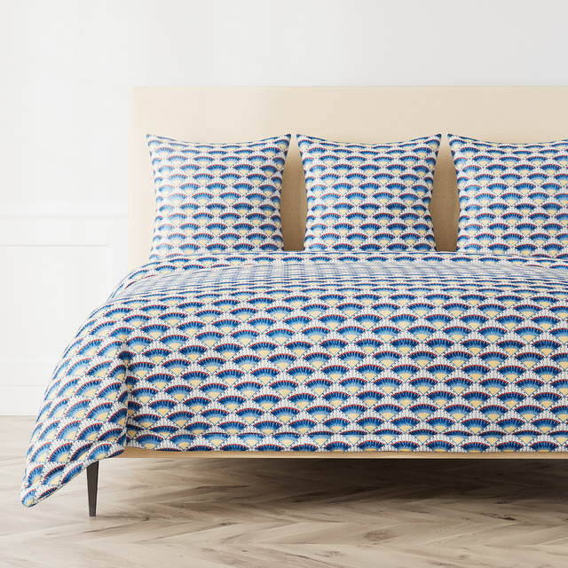 Ann Gish Blues Queen Maiolica Duvet