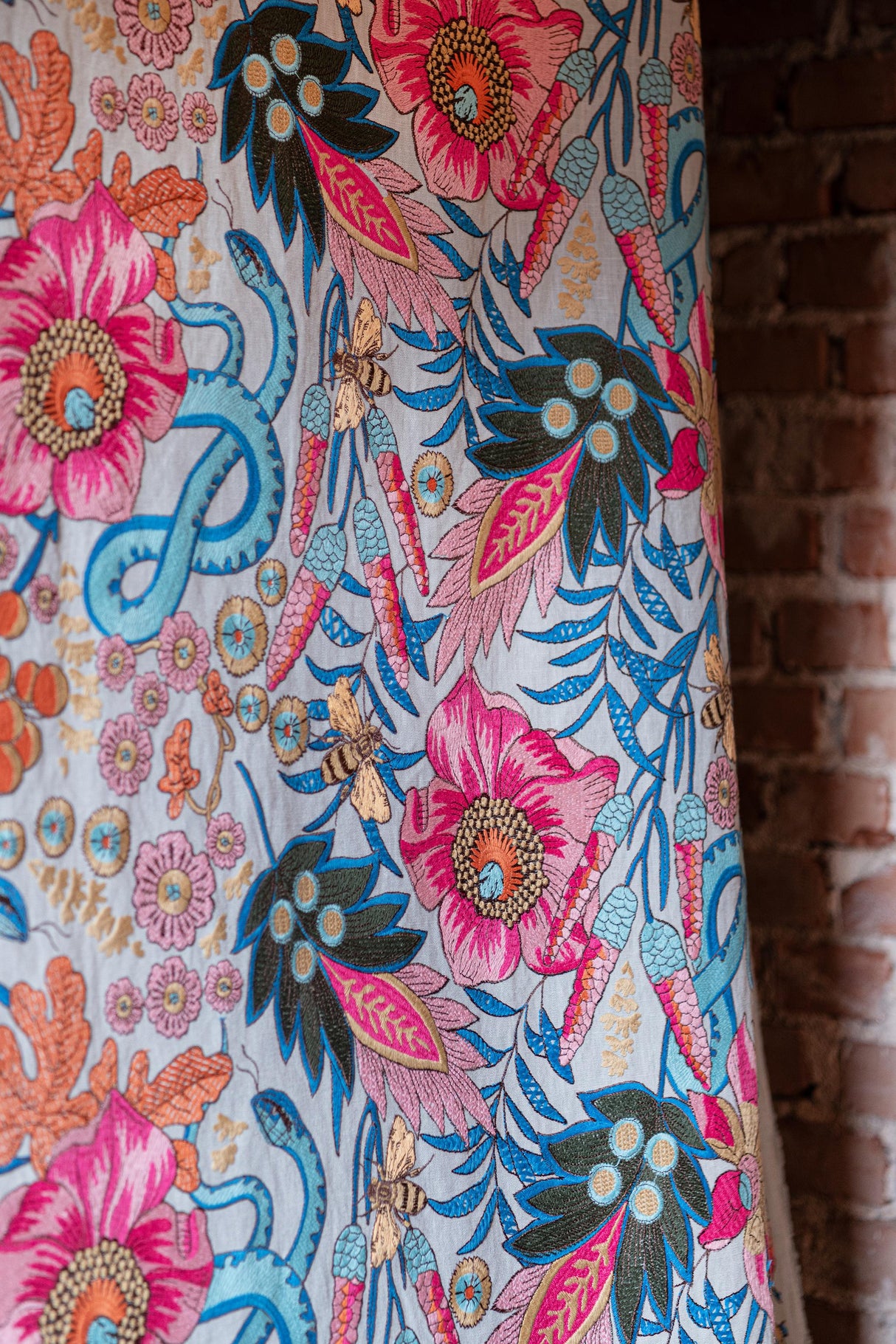 MindTheGap GIARDINO SEGRETO Natural Fabric Fabric