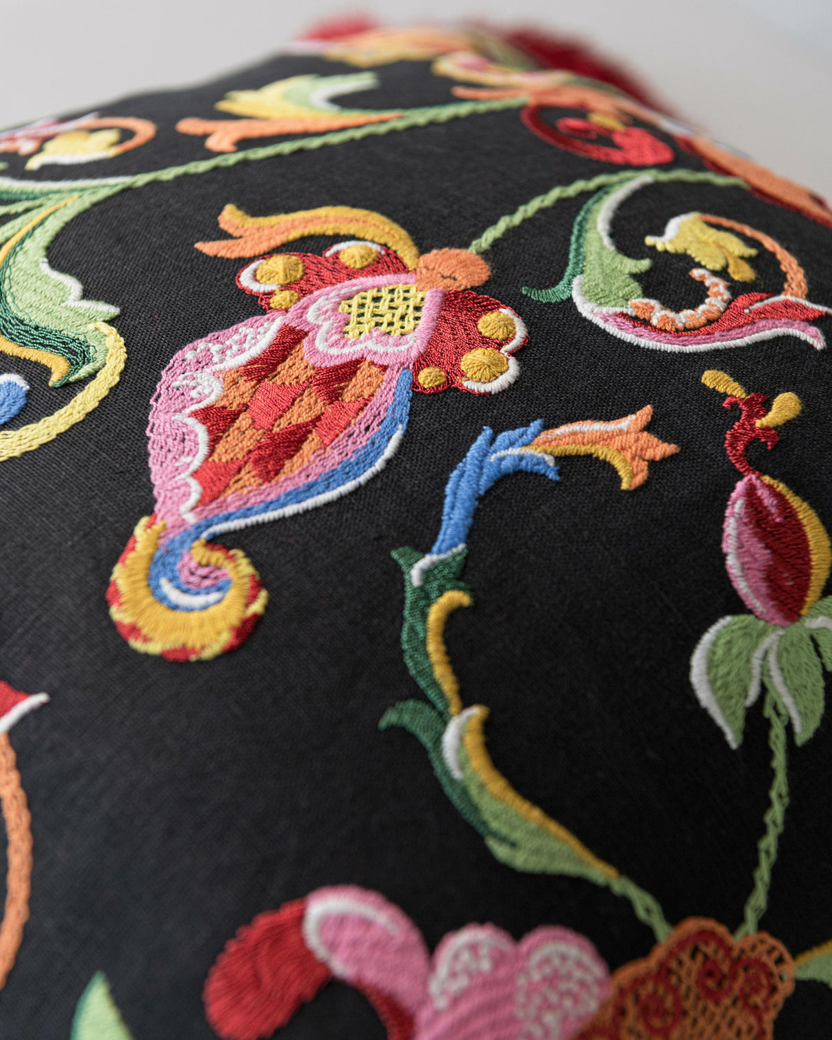MindTheGap AL FRESCO Embroidered Cushion Cushions Pillow