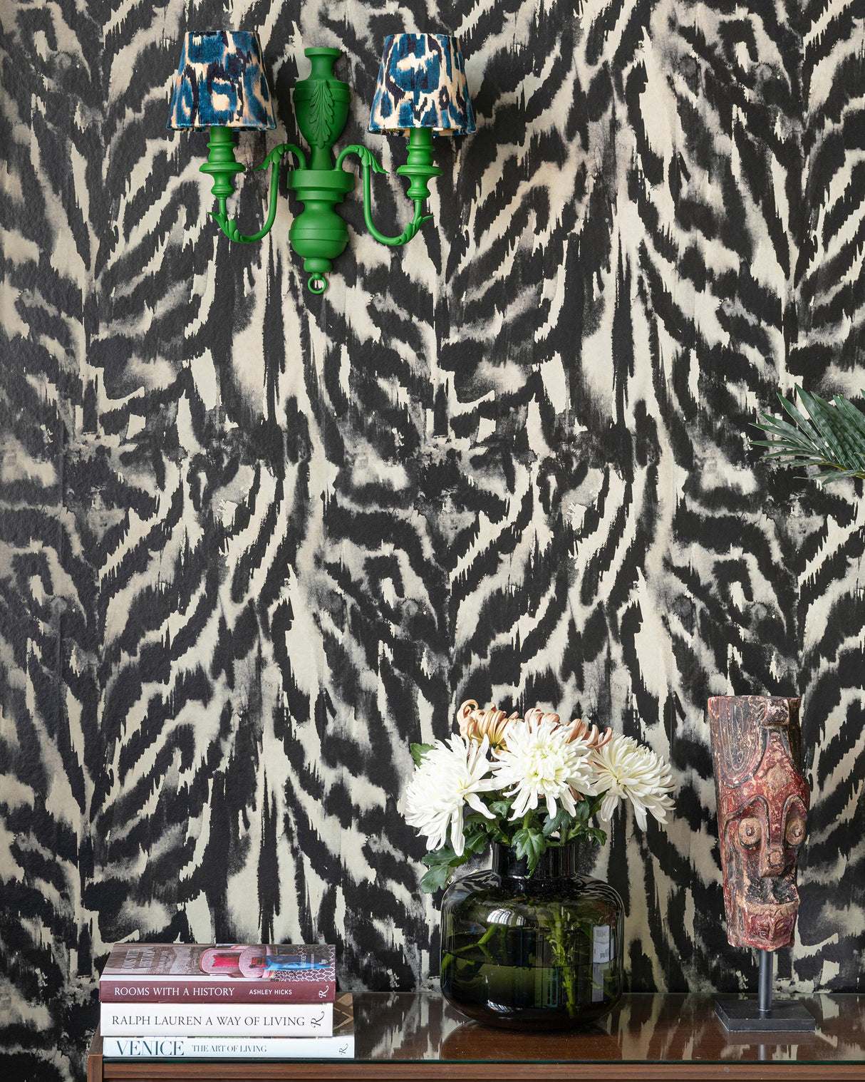 MindTheGap ZEBRATO Nero LA DOLCE VITA Wallpaper