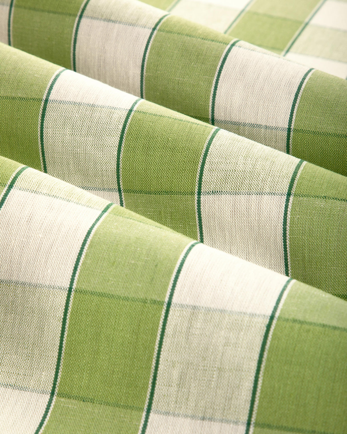 Brunschwig & Fils CLEMENS CHECK GREEN Fabric