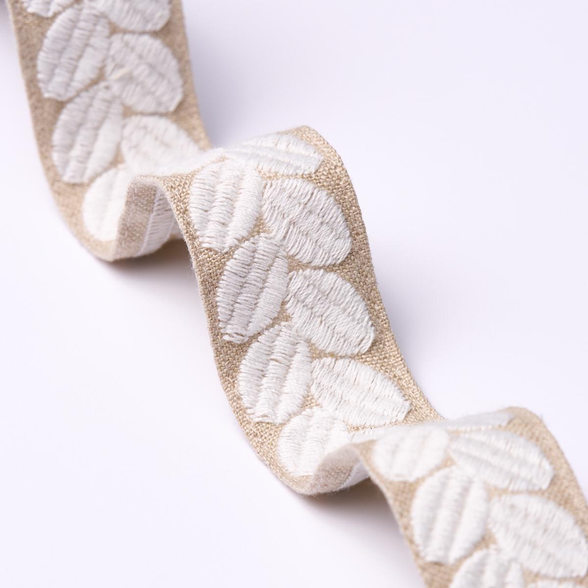 Schumacher Ivory On Natural Berkeley Tape Narrow