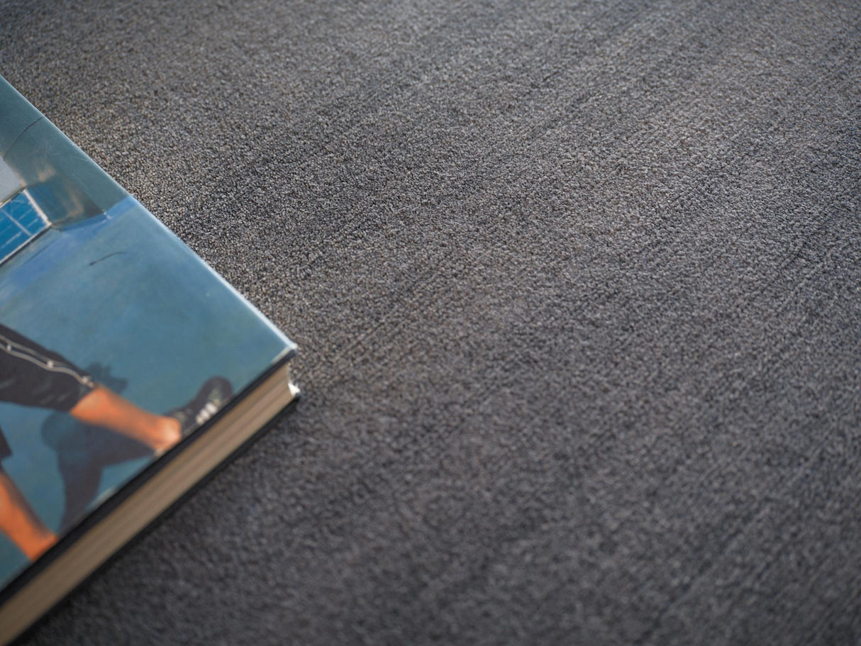 Exquisite Rugs Exquisite Rugs Velutto Modern Handmade Silky Nylon in 6540 Gray 9' x 12' Area Rug
