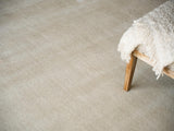 Exquisite Rugs Exquisite Rugs Velutto Modern Handmade Silky Nylon in 6541 Light Beige 6' x 9' Area Rug